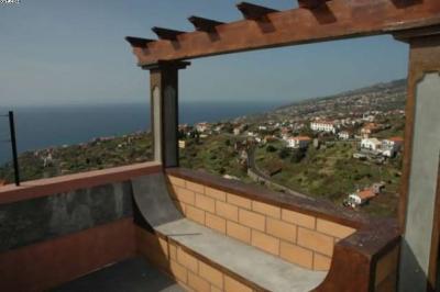 Villa For sale in Calheta, Madeira, Portugal - Calheta