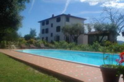 Villa For sale in Lucca, Tuscany, Italy