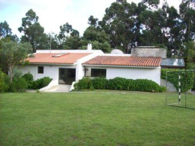 Villa For sale in Marinha Grande, Portugal