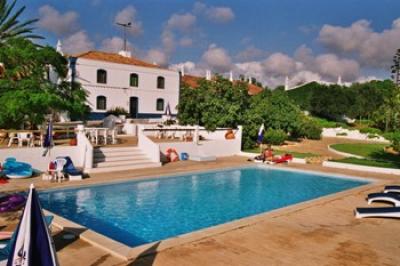 Villa For sale in Guia, Algarve, Portugal