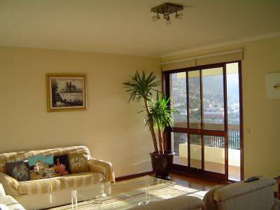 Apartment For sale in São Martinho, Funchal, Madeira, Portugal - Conjunto Habitacional das Virtudes