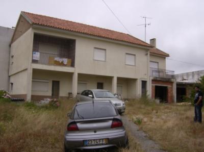Townhouse For sale in Famalicão, Portugal