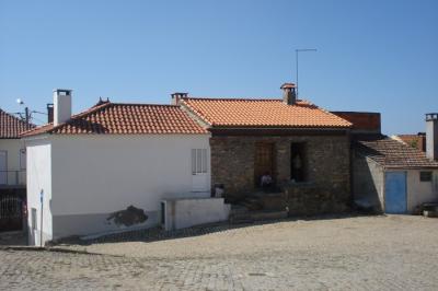 Single Family Home For sale in Alfandage da Fé, Portugal - Parada