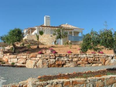 Villa For sale in Faro - São Brás de Alportel, Algarve, Portugal - Mealhas