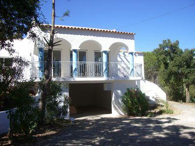 Villa For sale in Lagoa, Porches, Algarve, Portugal