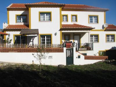 Townhouse For sale in Silver Coast, Portugal