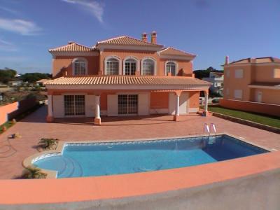 Villa For sale in Central Algarve, Portugal