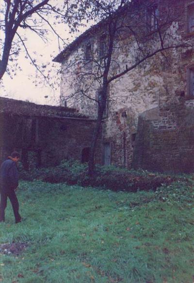 Villa For sale in Salutio, Tuscany Casentino, Italy